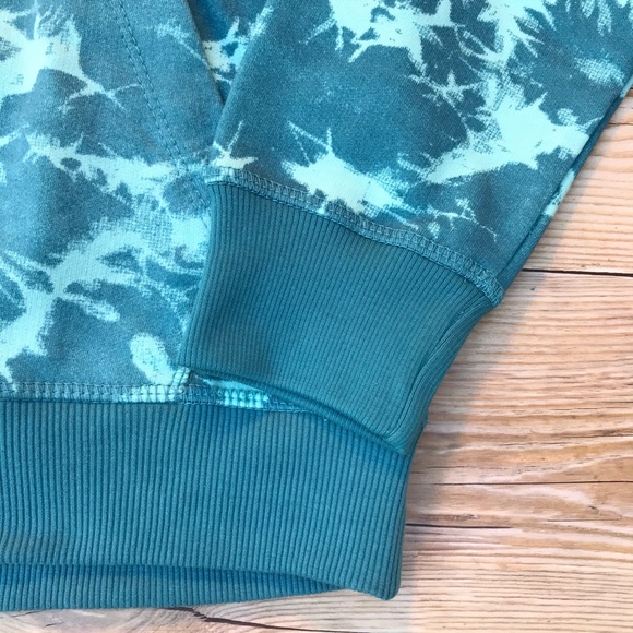 Volcom Tie-Dye Camo Hoodie - Picture 8 of 14